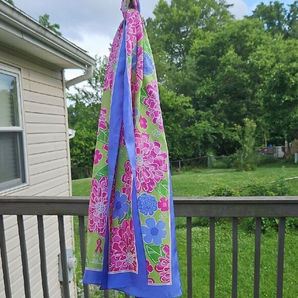 Lilly Pulitzer x Ford Breast Cancer Awareness Scarf - 2005 Silk - Picture 1 of 5
